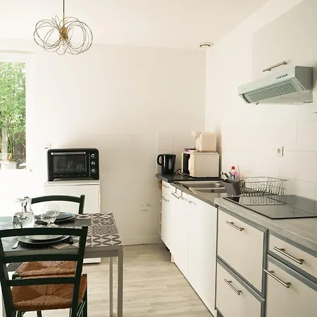 Le Repos Du Voyageur T3 45 M2 Confort Apartmán Lussac-les-Châteaux